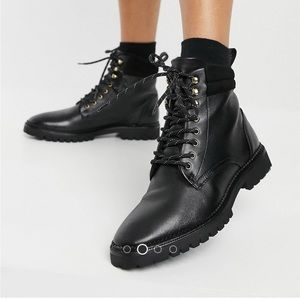& Other Stories Leather Winter Boots size US 6 - EU 37